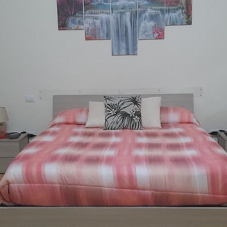 B&B Renella Caserta Bagian luar foto