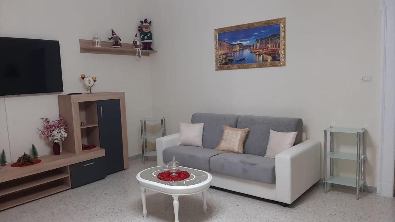 B&B Renella Caserta Bagian luar foto