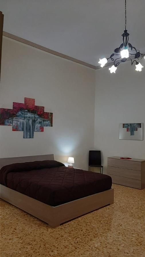 B&B Renella Caserta Bagian luar foto