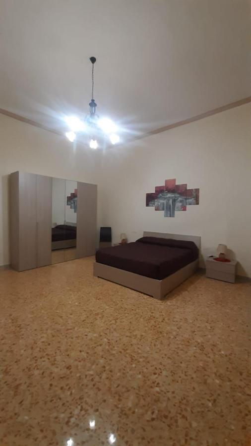 B&B Renella Caserta Bagian luar foto