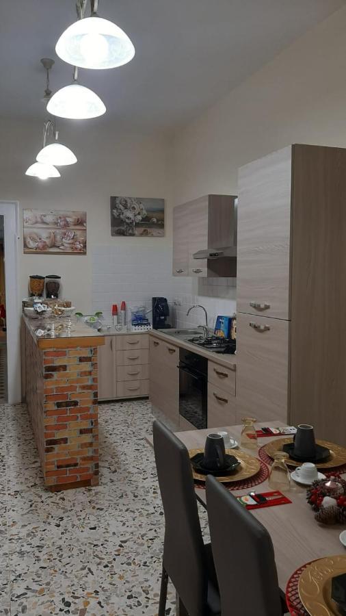 B&B Renella Caserta Bagian luar foto