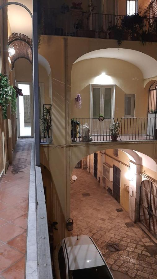 B&B Renella Caserta Bagian luar foto