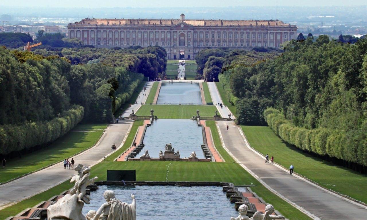 B&B Renella Caserta Bagian luar foto