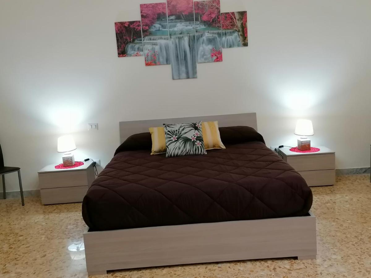 B&B Renella Caserta Bagian luar foto